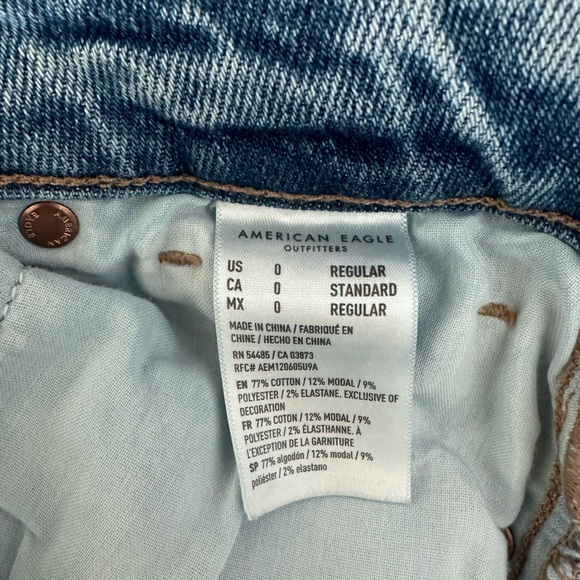 American Eagle Mom Jeans - Picture 7 of 7